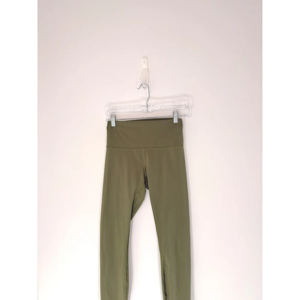 Lululemon Leggings Women's Green Active Workout Gym Stretch Compression Size‎ 6